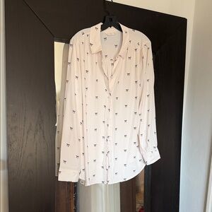 LC Lauren Conrad Pale Pink Button-Down Shirt with Small Navy Motif